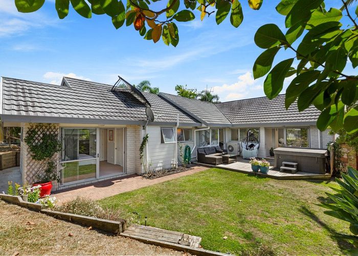  at 24 Picasso Drive, West Harbour, Auckland