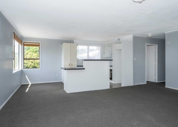  at 28 Beauchamp Drive, Massey, Auckland