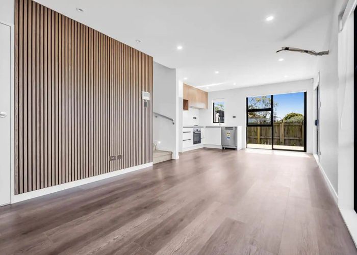  at 5/15 Union Road, Howick, Manukau City, Auckland