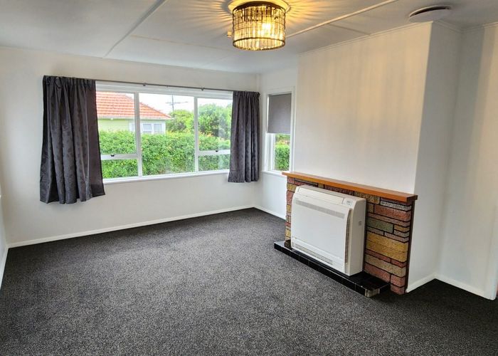  at 9 Plympton Street, Brooklands, New Plymouth