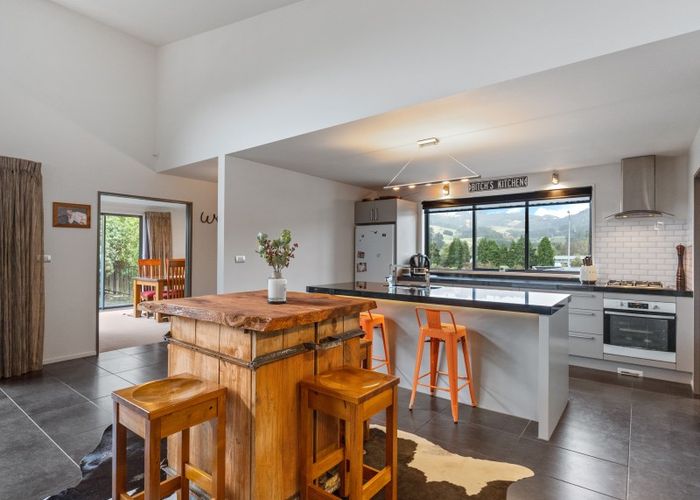  at 26 Grandvista Drive, Green Island, Dunedin