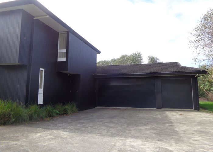  at 252 Bawden Road, Albany