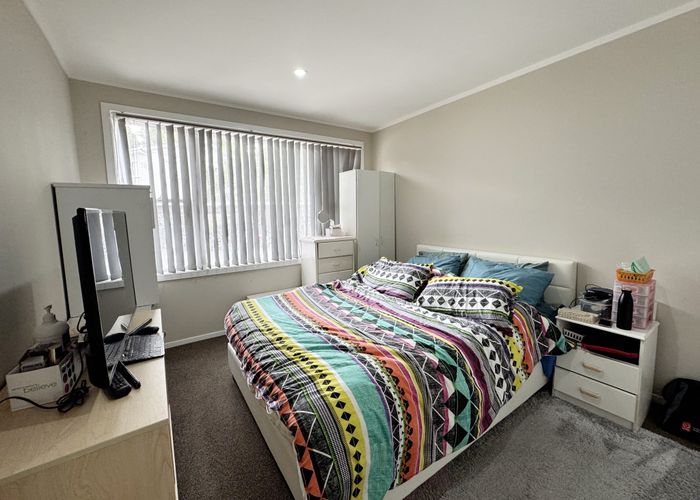  at 4/134 Edmonton Road, Te Atatu South, Waitakere City, Auckland