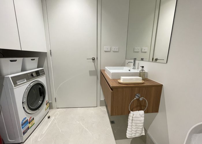  at 410/158 Onehunga Mall, Onehunga, Auckland City, Auckland