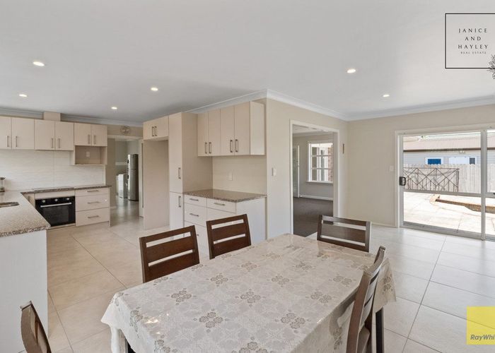  at 2B Adams Road, Manurewa, Manukau City, Auckland