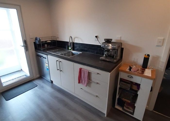  at 2/7a Curletts Road, Upper Riccarton, Christchurch City, Canterbury