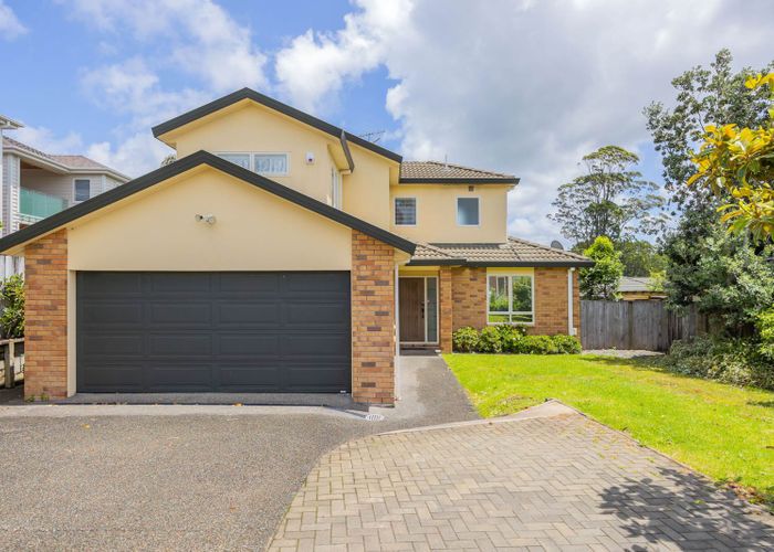  at 14 Fearnley Grove, Albany, Auckland
