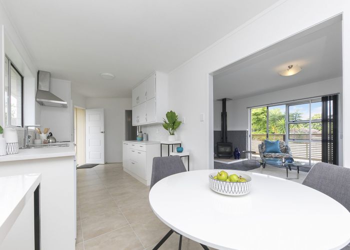  at 7 Tangelo Place, Bucklands Beach, Manukau City, Auckland