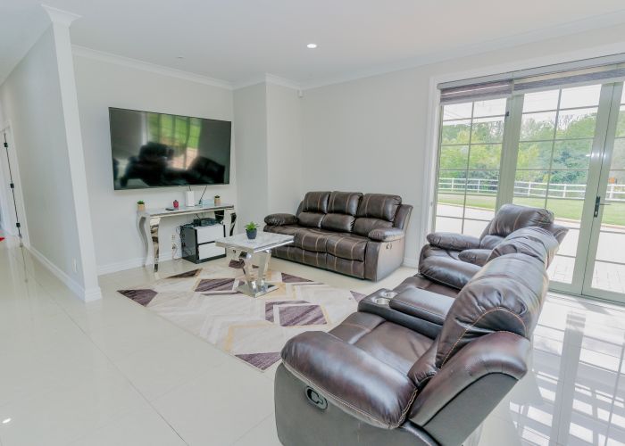  at 115 Hingaia Road, Papakura