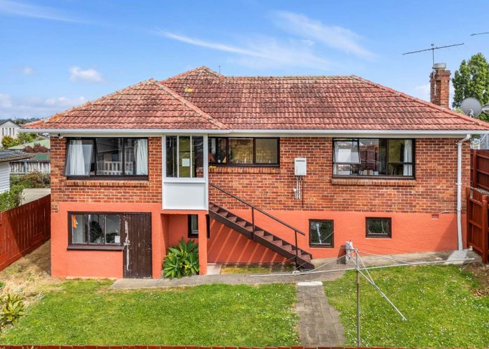  at 567A Glenfield Road, Glenfield, Auckland