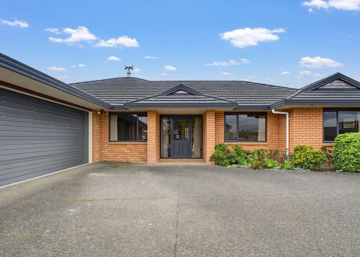  at 66 Royal Oak Drive, Kelvin Grove, Palmerston North, Manawatu / Whanganui