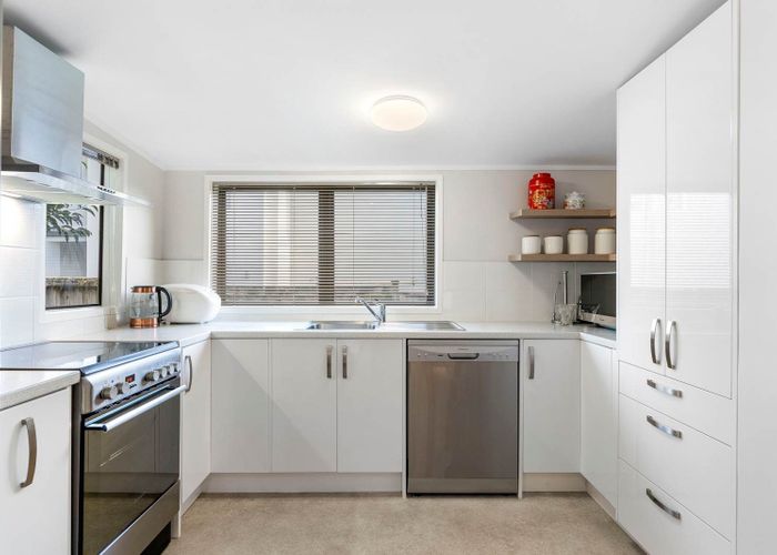  at 28a Powell Street, Avondale, Auckland City, Auckland