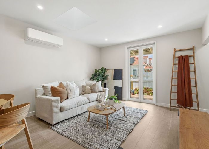  at 9A Waitikiri Drive, Parklands, Christchurch City, Canterbury