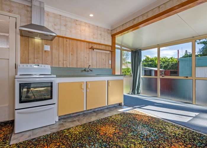  at 38 Aberdeen Avenue, Takaro, Palmerston North