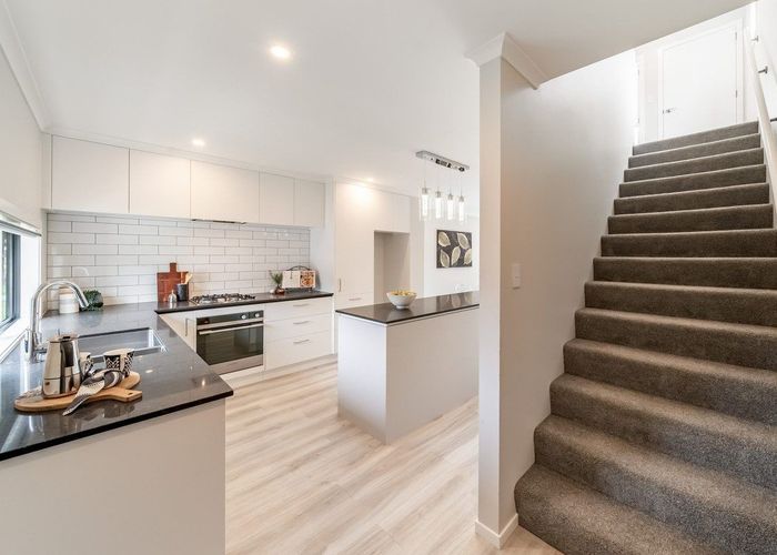  at 84 Mawai Hakona Drive, Wallaceville, Upper Hutt