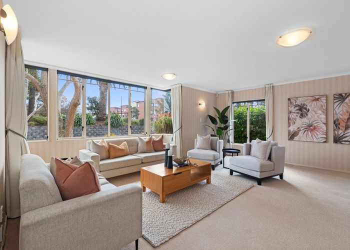  at 7 Huntaway Lane, Te Atatu Peninsula, Waitakere City, Auckland