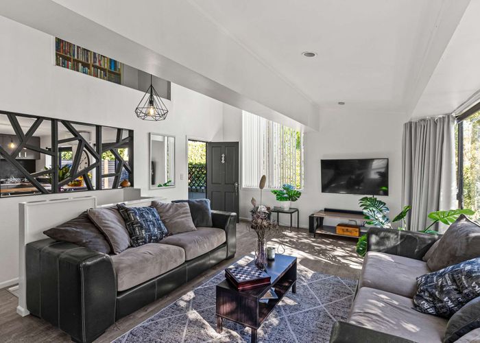  at 123 Ravensdale Rise, Westmorland, Christchurch