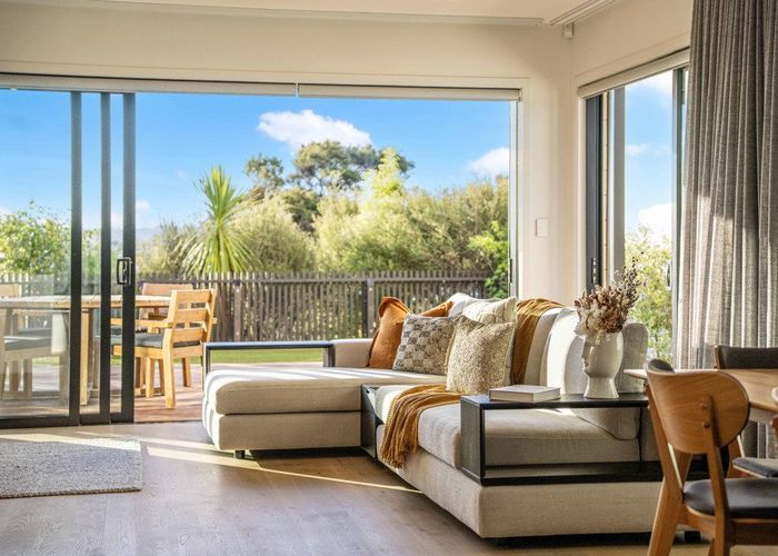  at 32 Nevill Road, Hobsonville, Waitakere City, Auckland