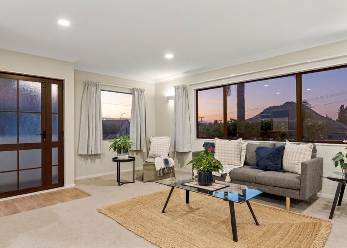  at 1 Sutherland Avenue, Mount Maunganui, Mount Maunganui