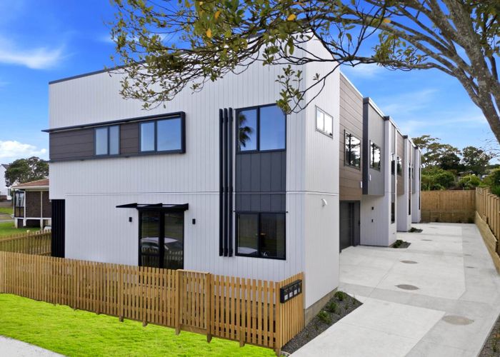  at Lots 1&2/20 Aberfeldy Avenue, Highland Park, Manukau City, Auckland