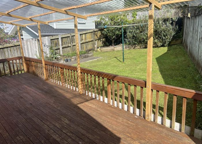  at 5B Mchardy Place, Glenfield, North Shore City, Auckland