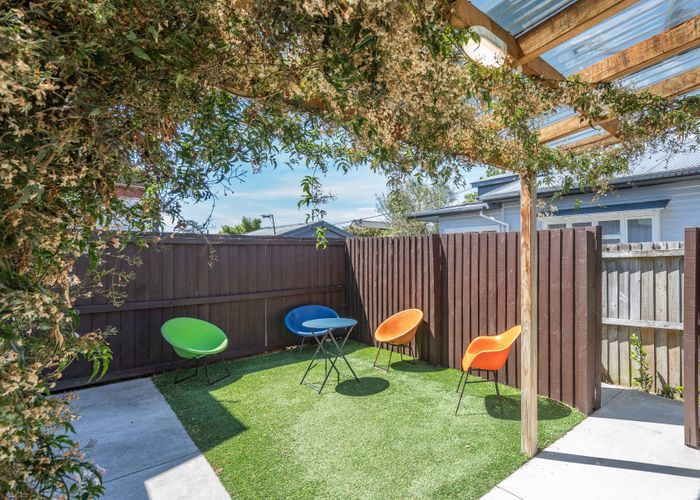  at 2/37 Avalon Street, Richmond, Christchurch City, Canterbury