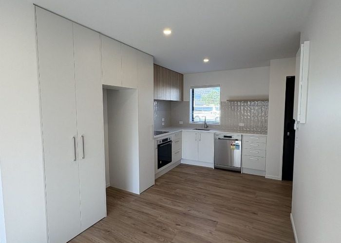  at 4/21 Fairfield Avenue, Addington, Christchurch City, Canterbury