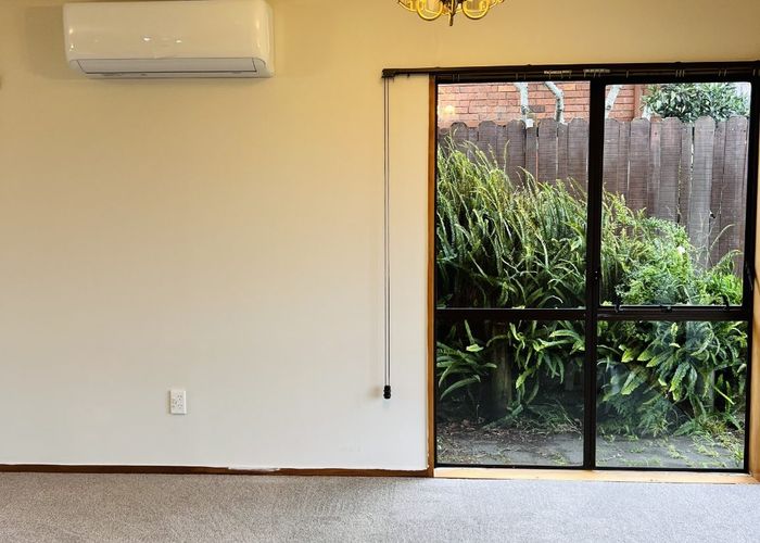  at 21 Loloma Drive, Half Moon Bay, Manukau City, Auckland