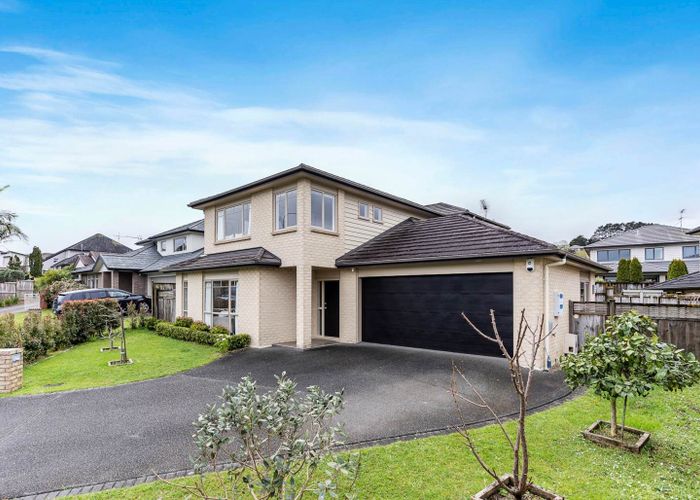  at 11 Kouras Place, Flat Bush, Auckland