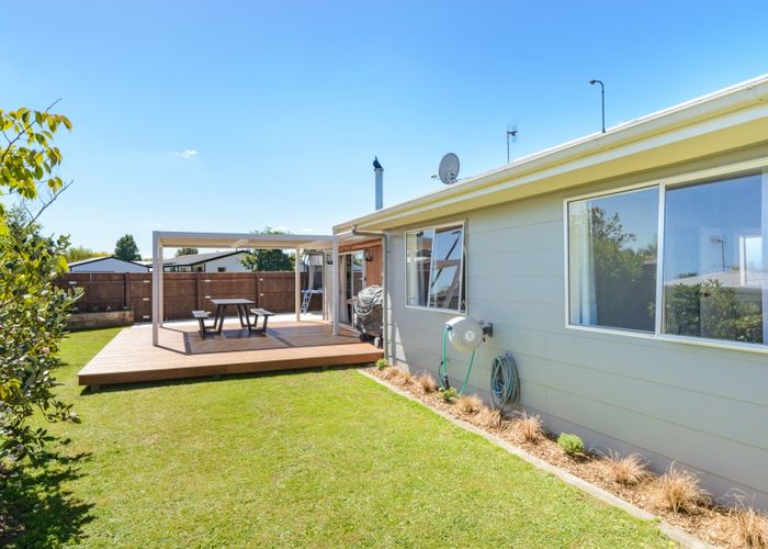  at 40 Acacia Street, Kelvin Grove, Palmerston North