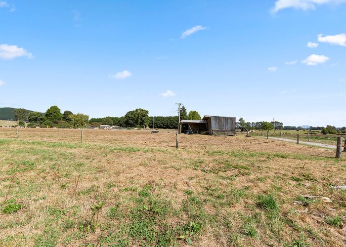  at 21 Casino Road, Reporoa