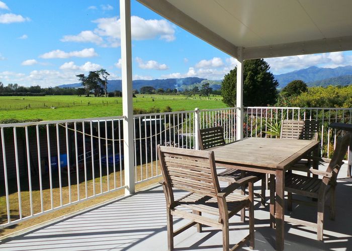  at 17 Riveredge Terrace, Levin