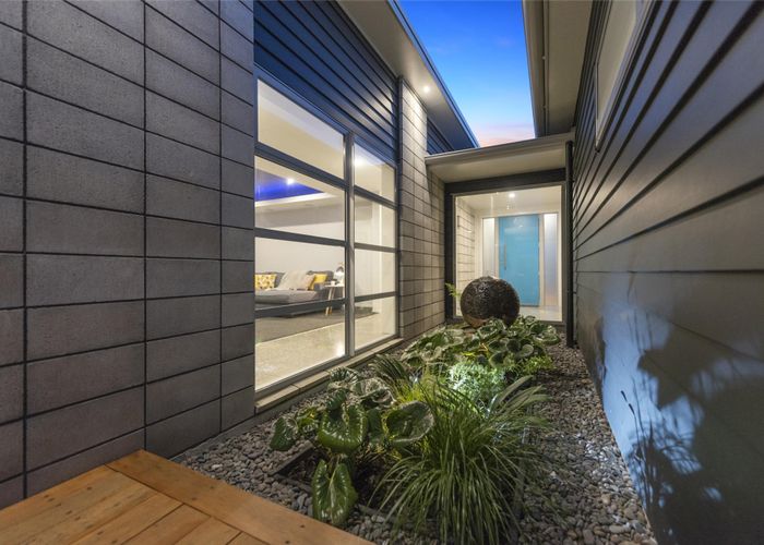  at 24 Wisteria Place, Flagstaff, Hamilton