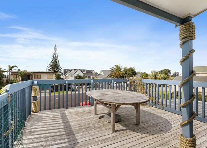  at 6 Glen Isla Place, Waihi Beach