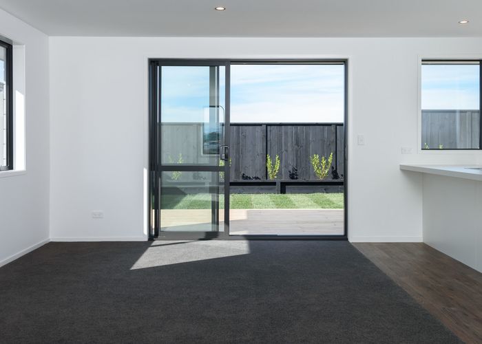  at 8 Harding Drive, Papamoa Beach, Papamoa