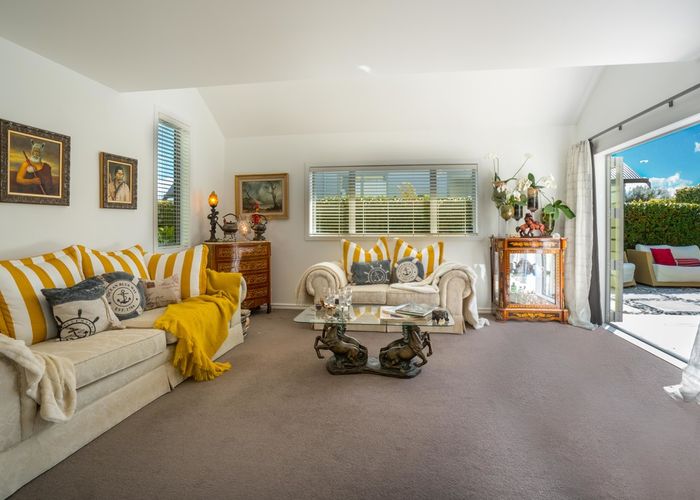  at 21B Godden Crescent, Mission Bay, Auckland