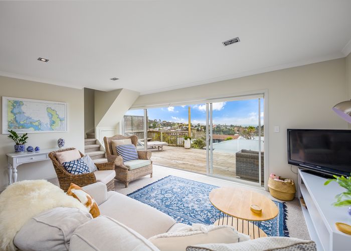  at 3 Norfolk Road, Stanmore Bay, Whangaparaoa