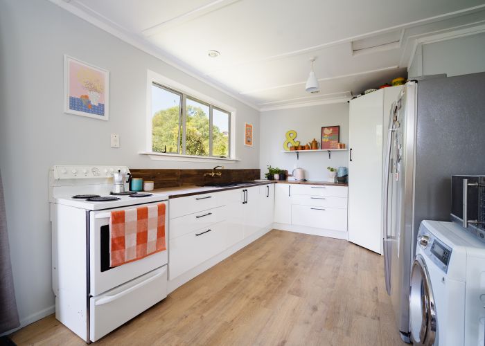  at 7 Seaton Road, Portobello, Dunedin