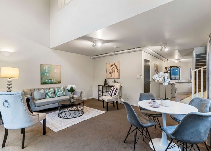  at 2/89 Portage Road, New Lynn, Auckland