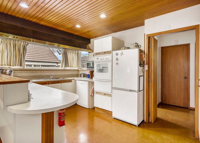  at 8 Rostrevor Avenue, Epsom, Auckland