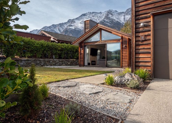  at 4 Jackby Court, Jacks Point, Queenstown-Lakes, Otago