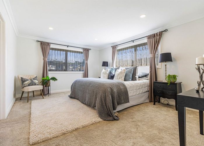  at 2 Caldwell Place, Pinehill, Auckland