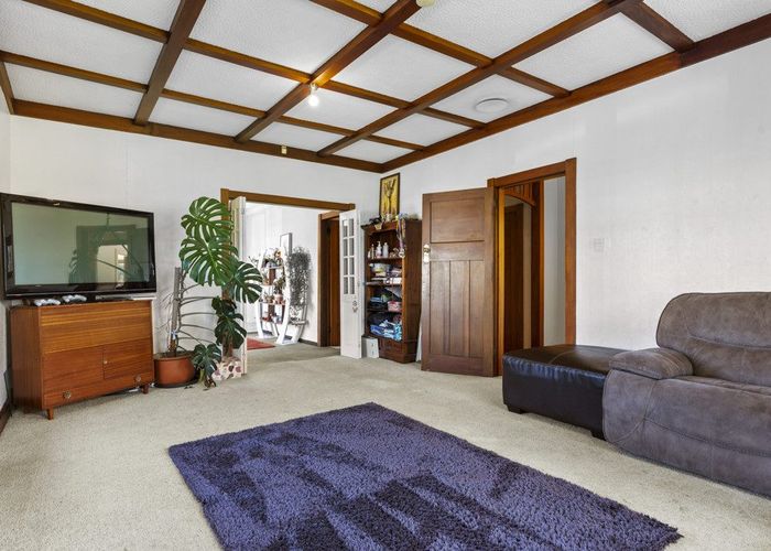  at 1 Devon Road, Springvale, Whanganui