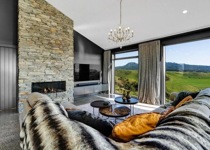  at 7 Te Ara Karoiroa, Hurford, New Plymouth