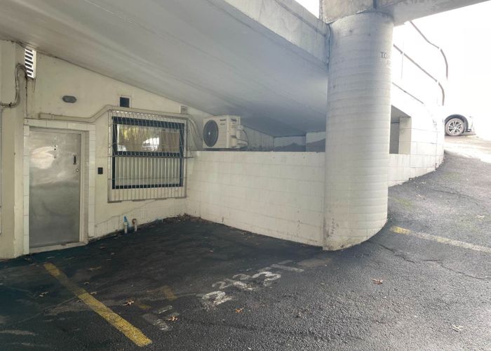  at 89 Grafton Road, Grafton, Auckland City, Auckland