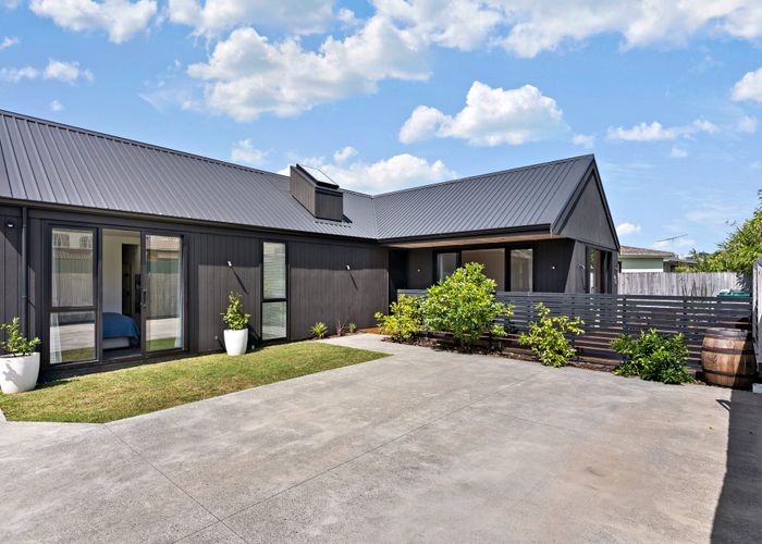  at 442A West Coast Road, Glen Eden, Waitakere City, Auckland