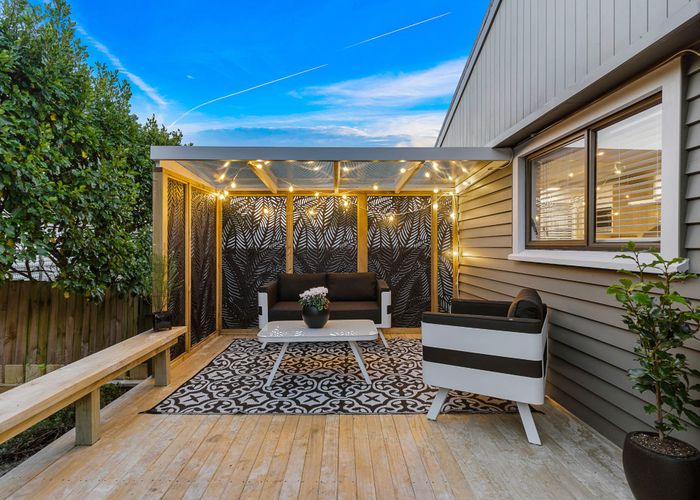  at 80 Beach Haven Road, Beach Haven, Auckland