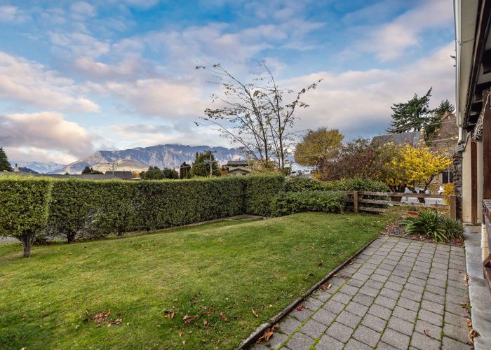  at 4A Avalon Crescent, Fernhill, Queenstown-Lakes, Otago