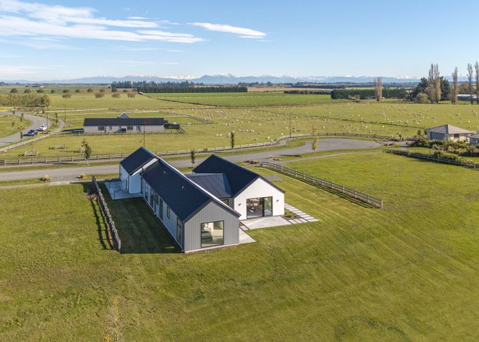  at 14 Village Green Drive, Huntingdon, Ashburton, Canterbury
