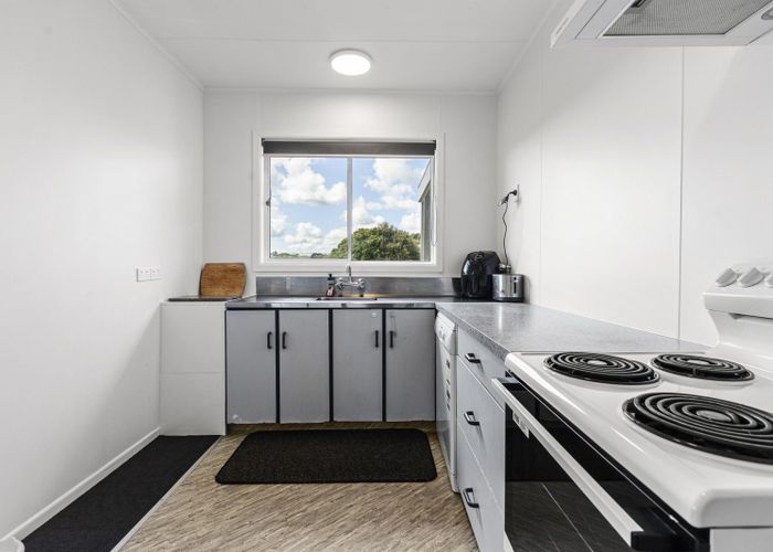  at 100 Hurford Road, Omata, New Plymouth